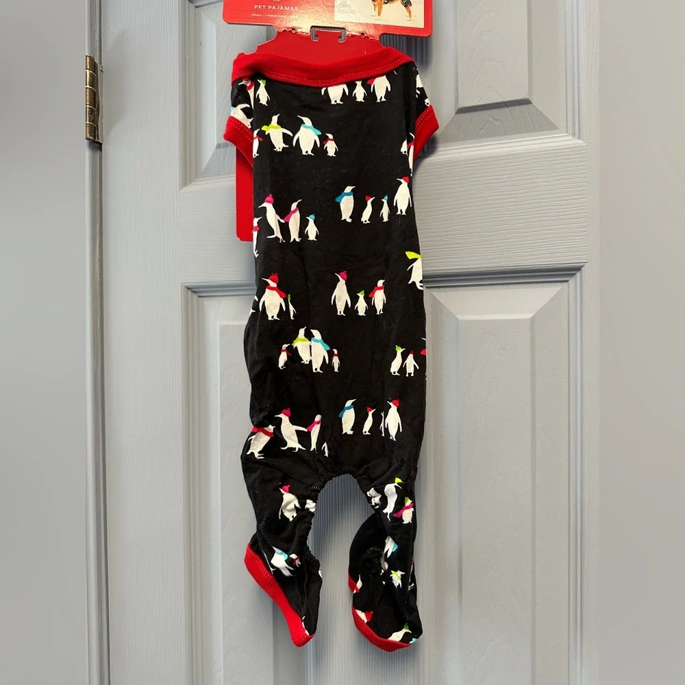 Wondershop Black Penguin Print Dog Outfit